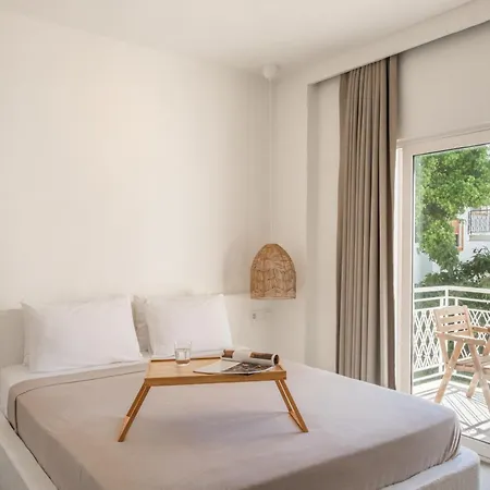 L'olive Homes מלון