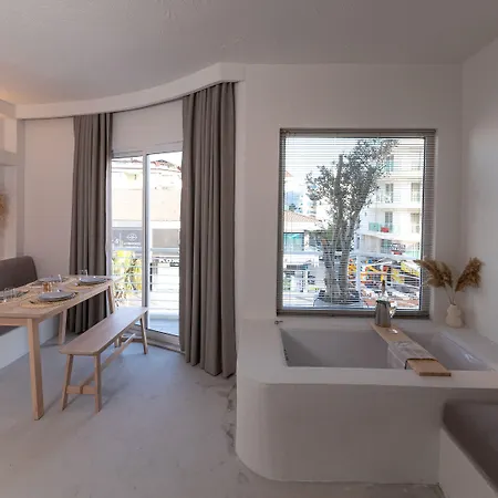 L'olive Homes מלון