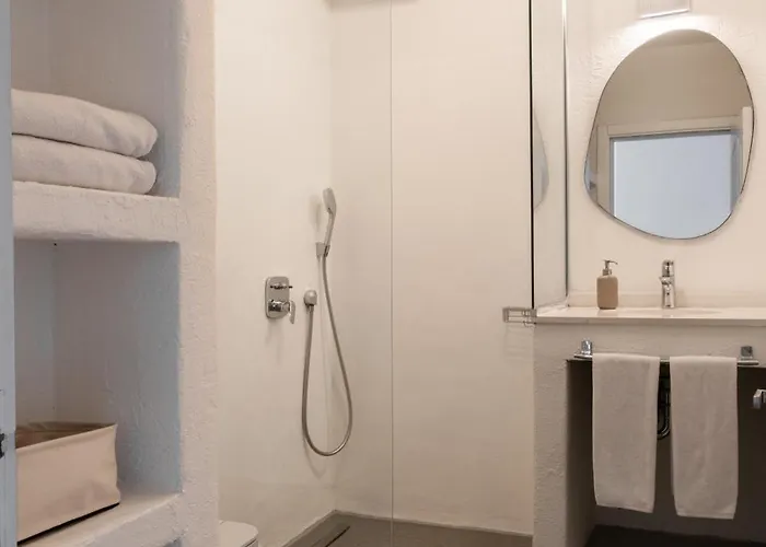 Отель L'olive Homes 3*