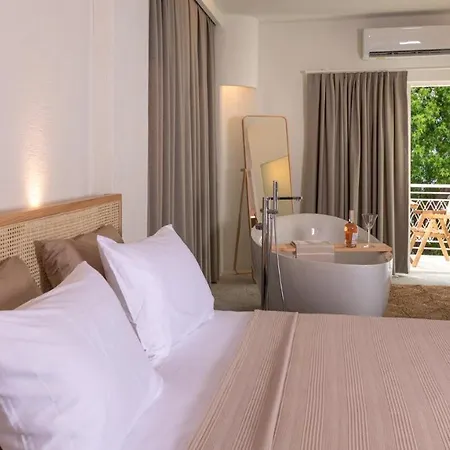 L'olive Homes 3*