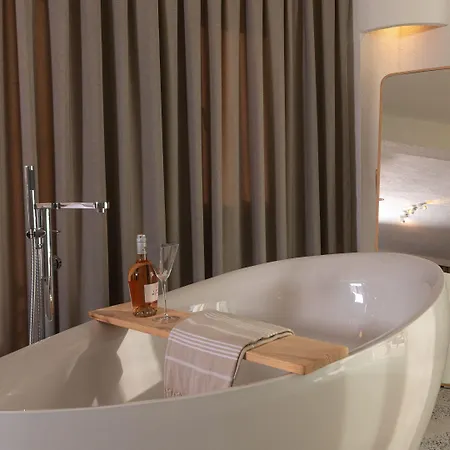 Hotel L'olive Homes 3*