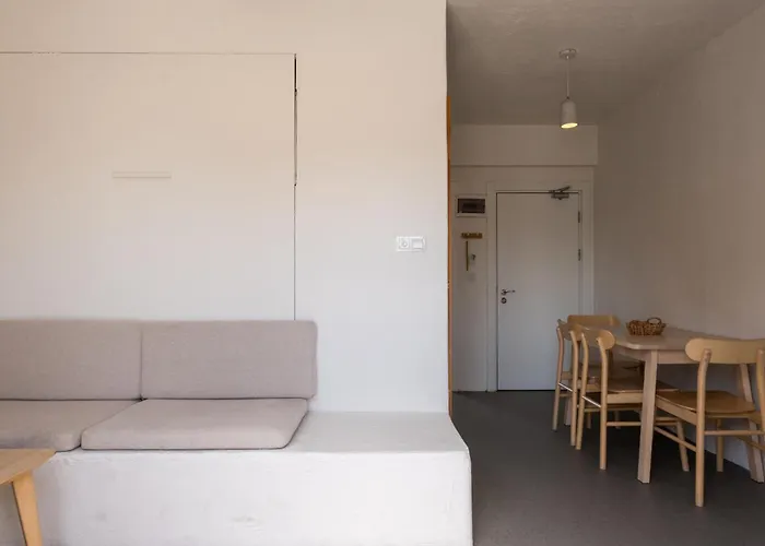 L'olive Homes
